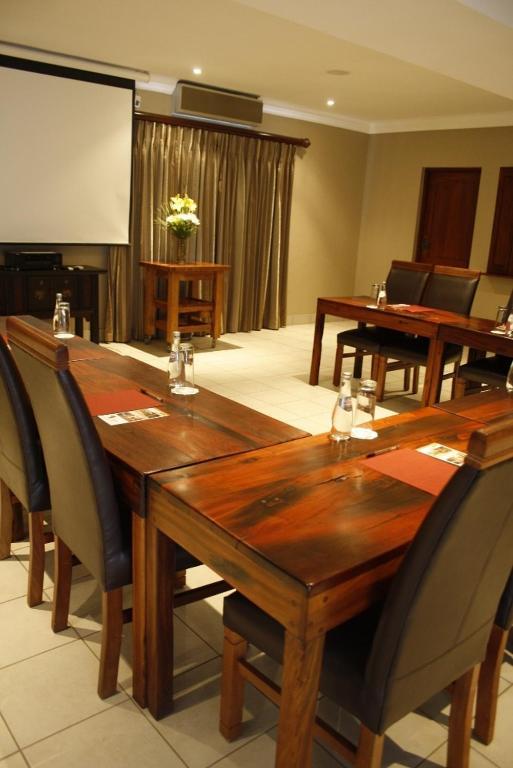 Hotel Afrique Boutique Ruimsig à Roodepoort Extérieur photo